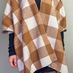 Handmade Brown and White Plaid Shawl